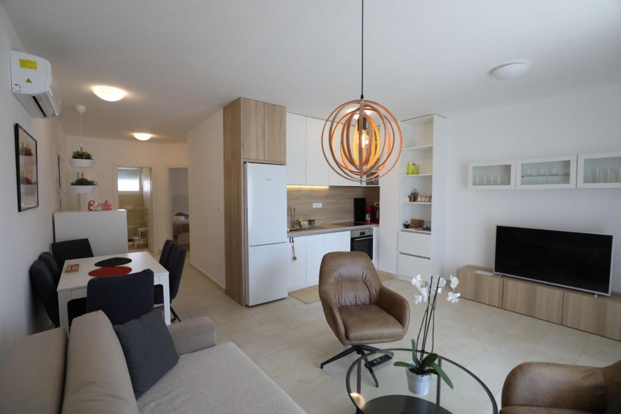 Smil'E Apartments Vodice Dış mekan fotoğraf